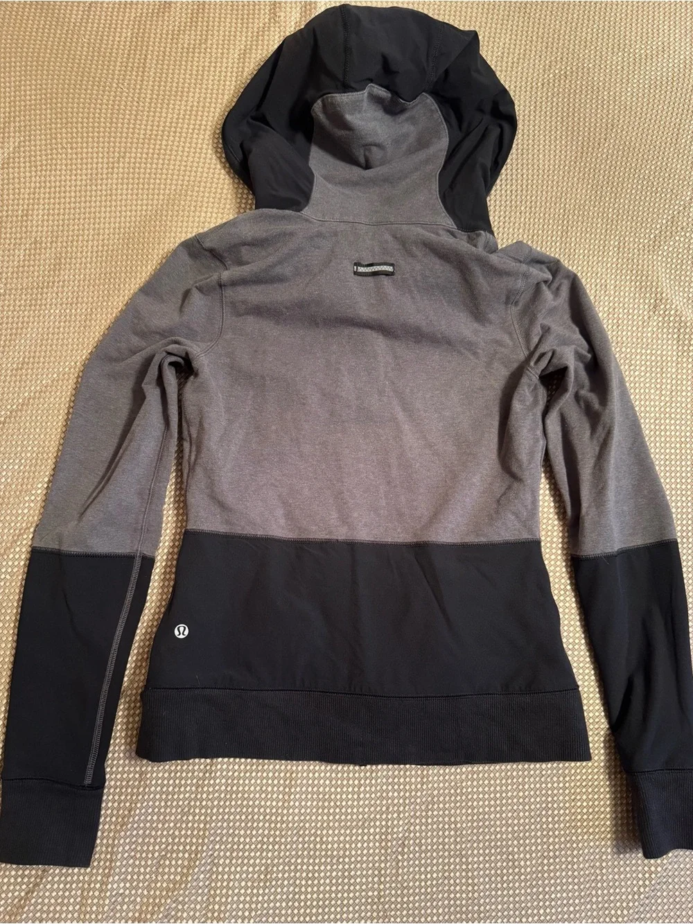 Lululemon Two Tone Scuba Full-Zip Hoodie - Picture 5 of 7
